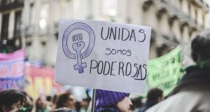 Els Col·legis de Periodistes reclamen mesures als mitjans per a la igualtat de gènere